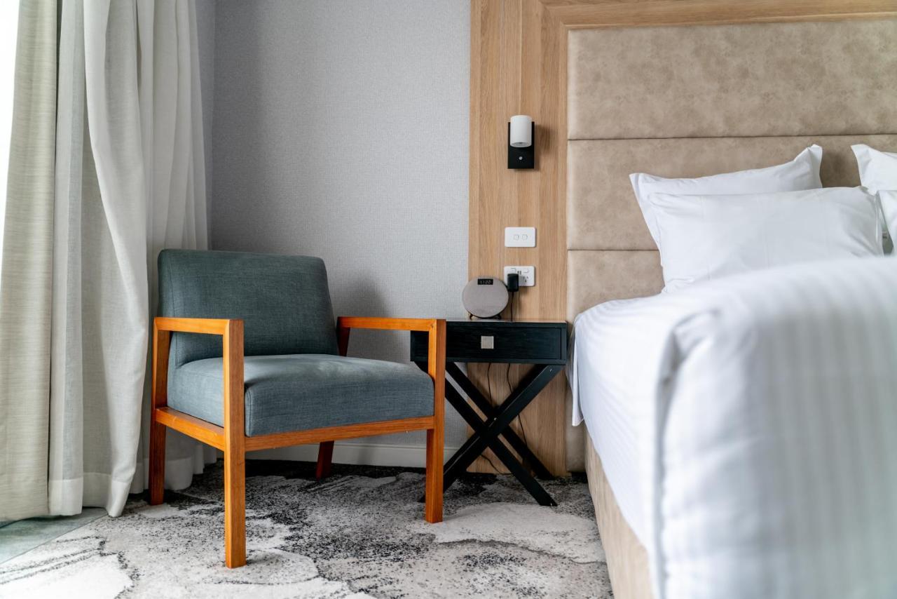 Novotel Sydney Brighton Beach Екстериор снимка