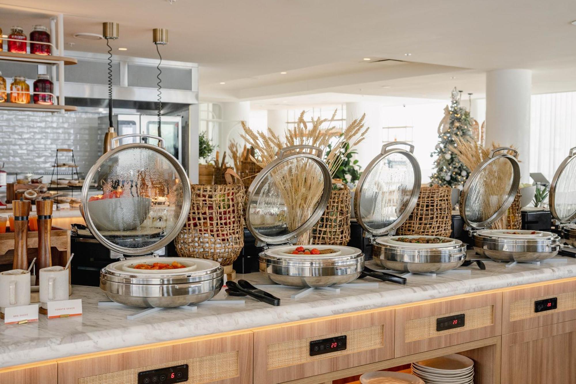 Novotel Sydney Brighton Beach Екстериор снимка