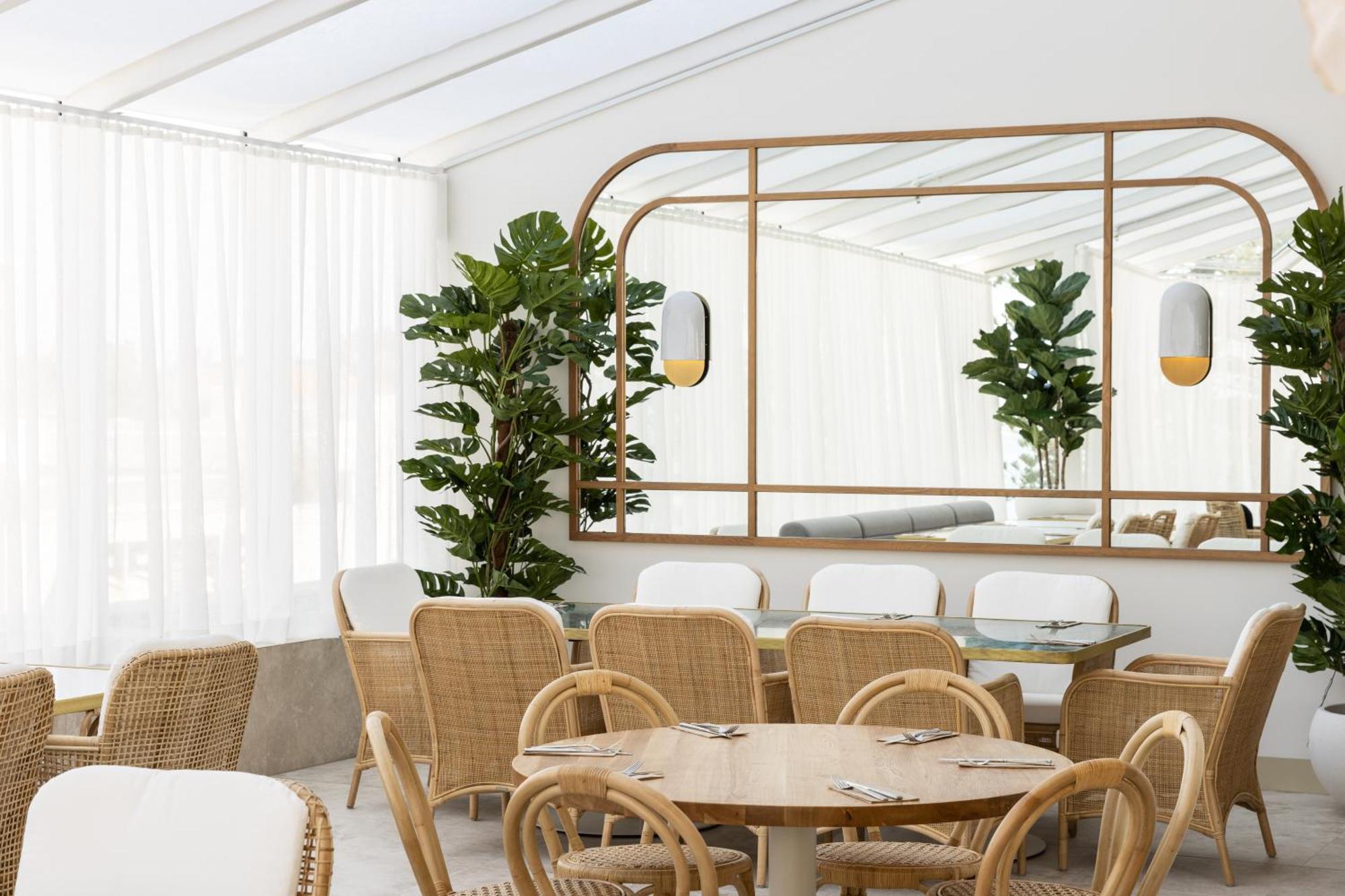 Novotel Sydney Brighton Beach Екстериор снимка