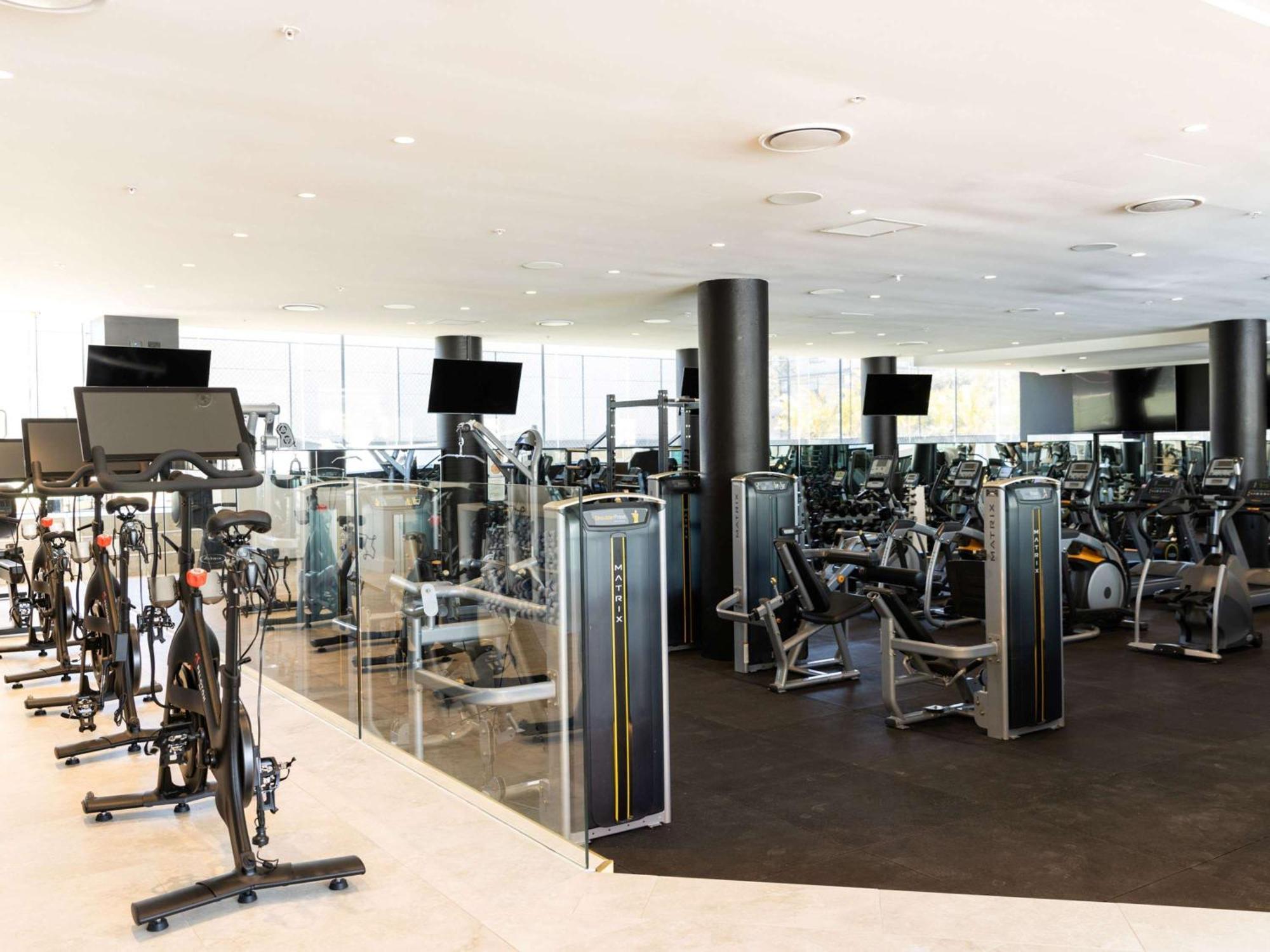 Novotel Sydney Brighton Beach Екстериор снимка