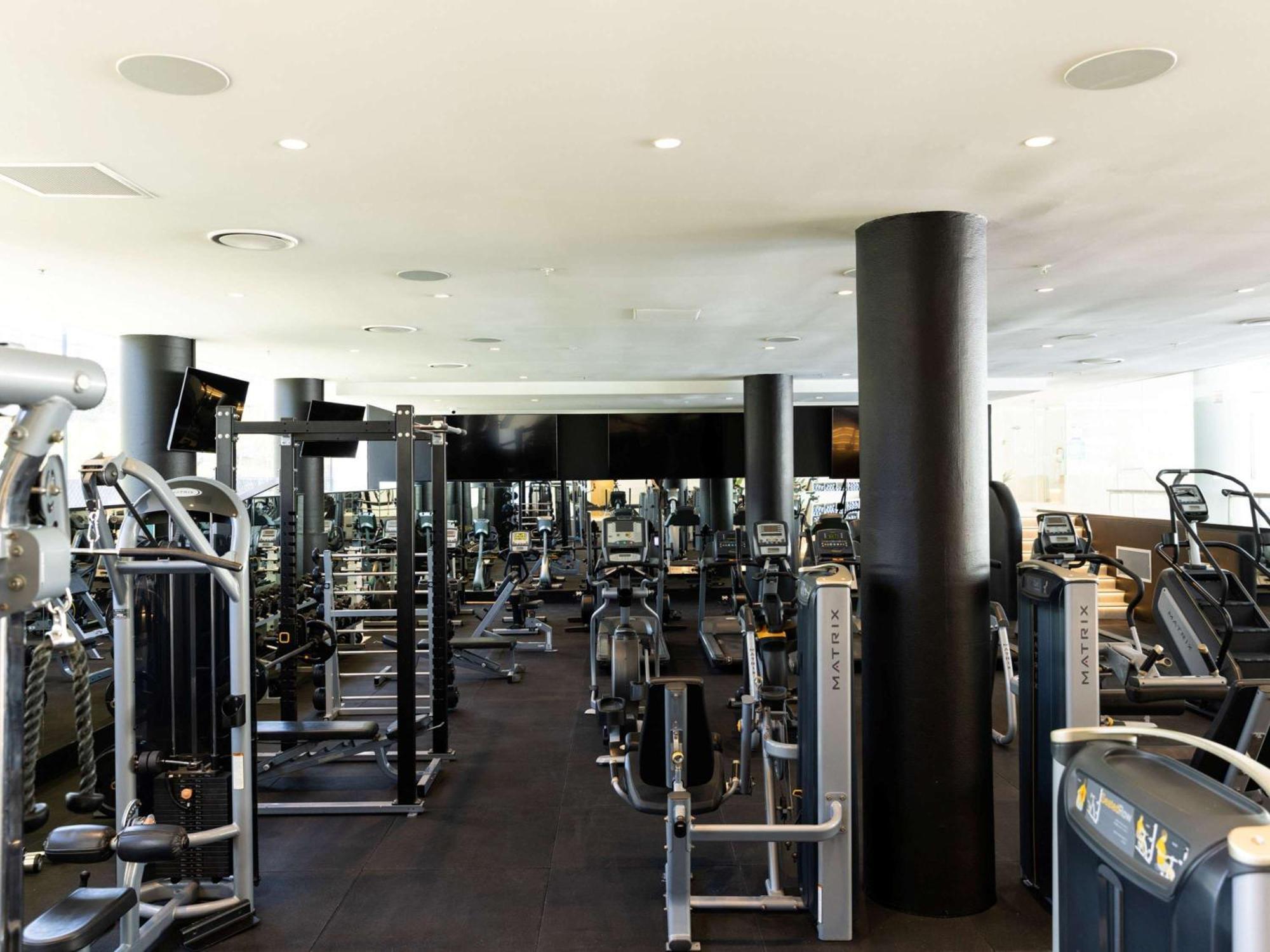 Novotel Sydney Brighton Beach Екстериор снимка