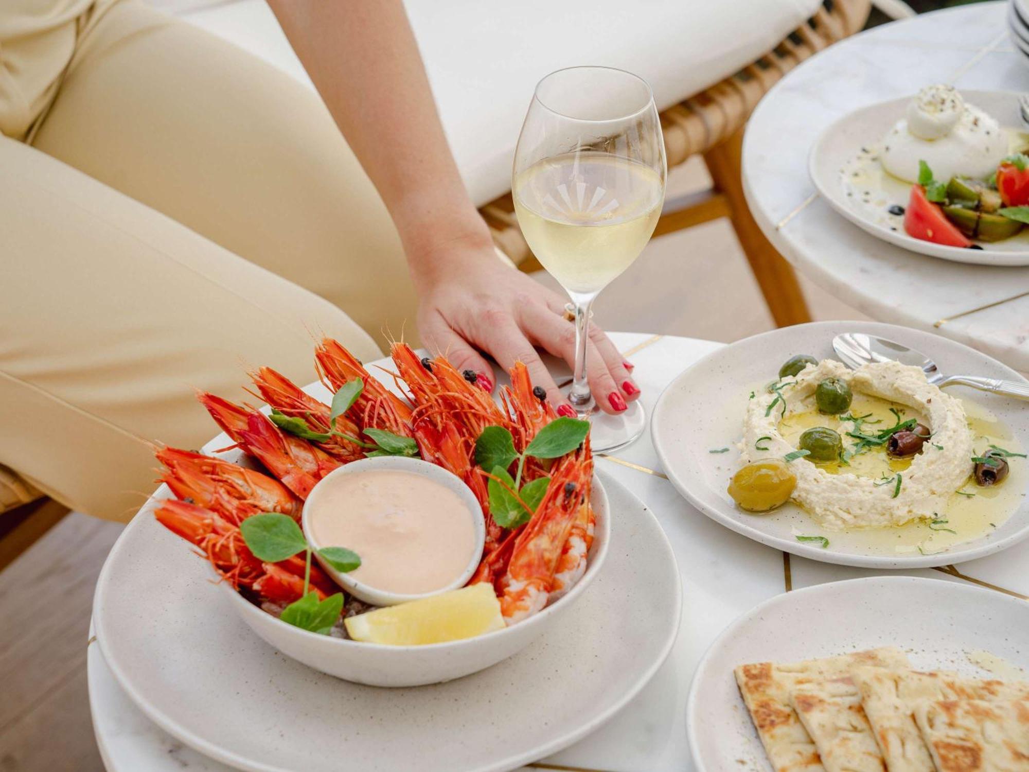 Novotel Sydney Brighton Beach Екстериор снимка